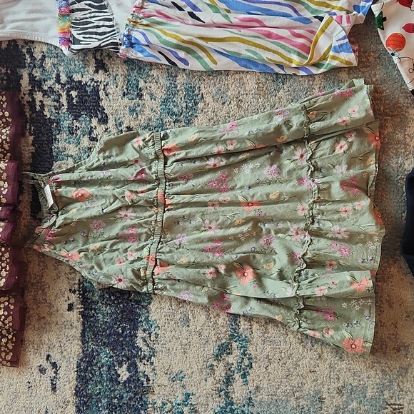 Kids dress haul (size 6-7) 11 total - Picture 7 of 12